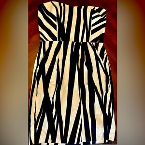 Size small striped fitted dress